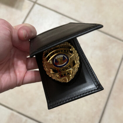 Repossession Recovery Agent Badge With Flip Case - Image 2